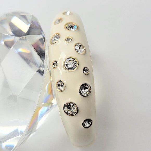 OVAL Hinged Enamel Cream Bangle with Crystals Cuff Bracelet - Picture 2 of 15